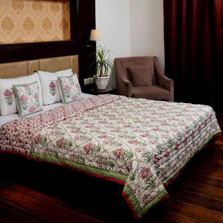Blooming Grace Jaipuri Quilt